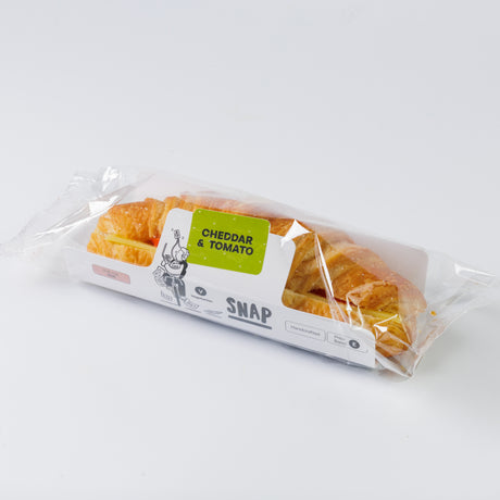 CHEDDAR & TOMATO CROISSANT