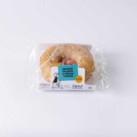 SMOKED SALMON & CREAM CHEESE BAGEL